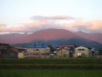 ���Ϥ��Ĥδ֤ˤ����� 